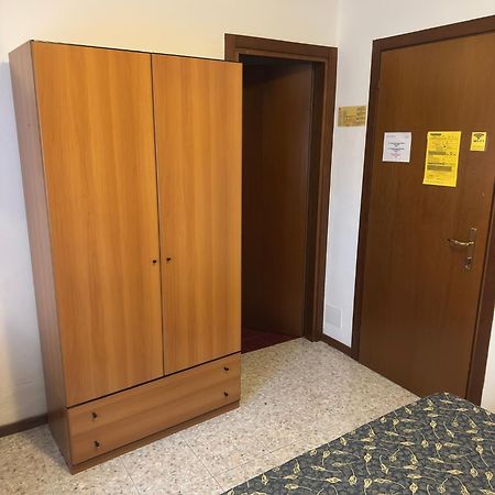 Hotel Benacus バルドリーノ エクステリア 写真