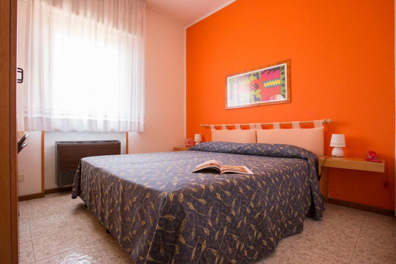 Hotel Benacus バルドリーノ エクステリア 写真