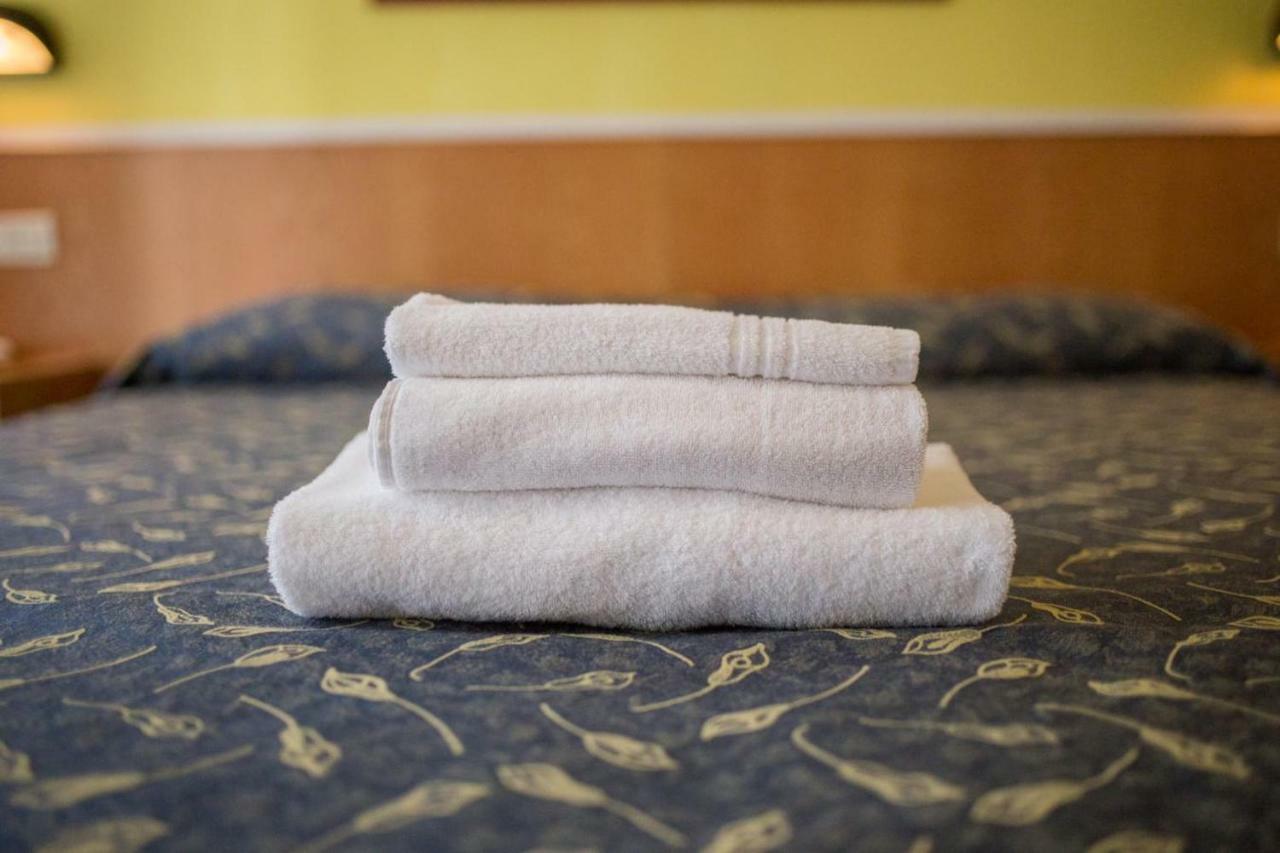 Hotel Benacus バルドリーノ エクステリア 写真