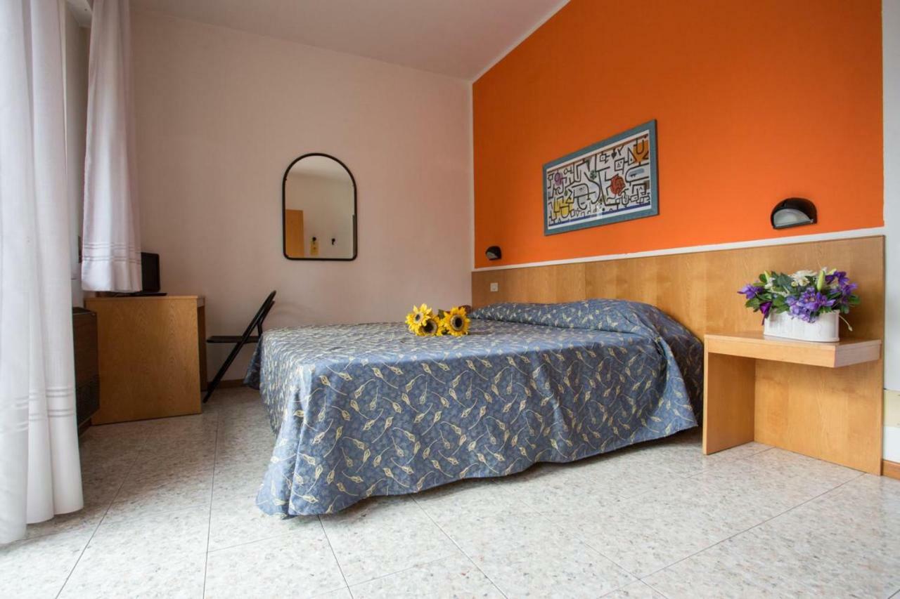 Hotel Benacus バルドリーノ エクステリア 写真